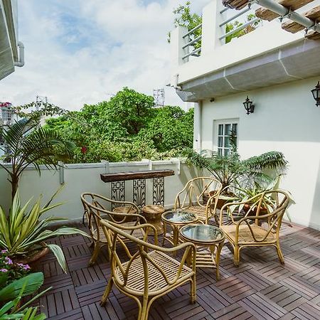 The Corner Courtyard Hotel Calcutta Exterior foto