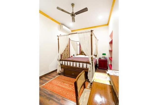 The Corner Courtyard Hotel Calcutta Exterior foto